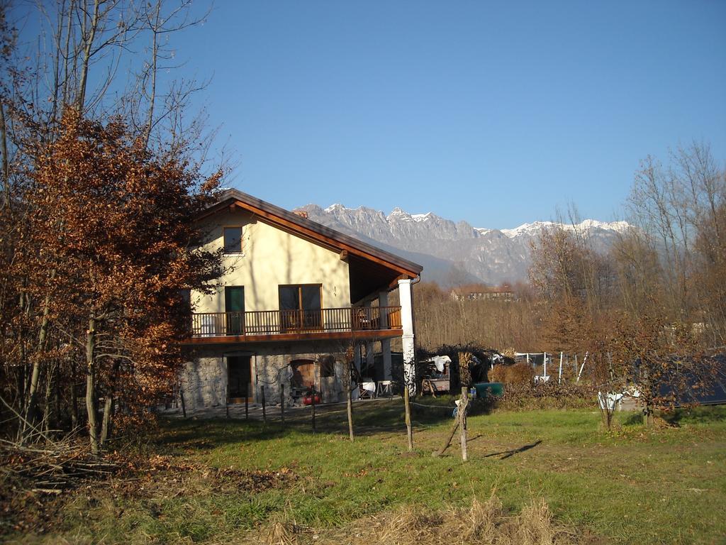 Agriturismo Il Girasole フェルトレ エクステリア 写真